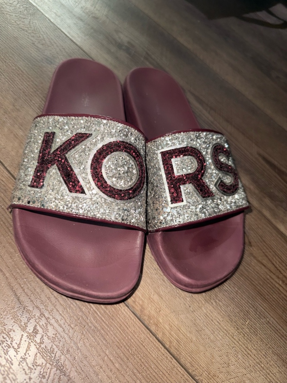 MICHAEL Michael Kors Burgundy Footbed Glitter KORS Slide Sandals - Picture 4 of 4